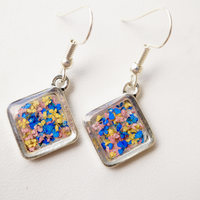 Real Dried Flowers and Resin Earrings, Silver Diamond Drops in Yellow Blue Pink - Thumbnail 1