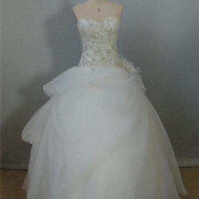 Sweetheart neck ball gown tulle wedding dresses crystals beaded women bridal gowns