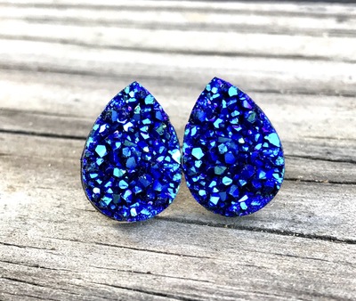 13x18mm Midnight Tear Drop Studs