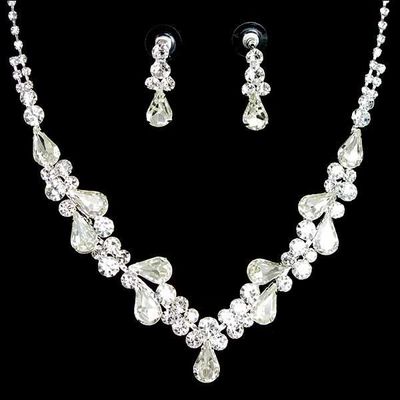 Silver w/clear color stone necklace set  - Thumbnail 4
