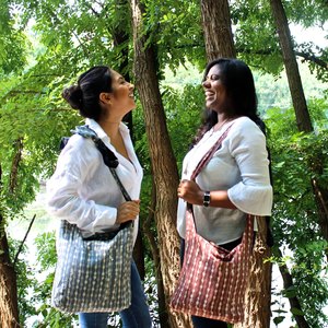 Blue Whimsy Tag Along Crossbody - Thumbnail 3