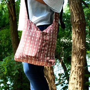 Blue Whimsy Tag Along Crossbody - Thumbnail 2