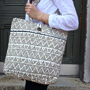 Brown Pyramids Tote - Thumbnail 1
