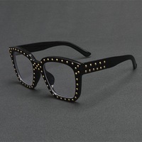 Stoner Shades - Thumbnail 1