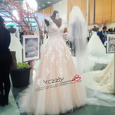 Simple a-line v-neck lace appliques long wedding gowns pink wedding dresses plus size rw176