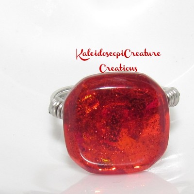 Red sparkles ring