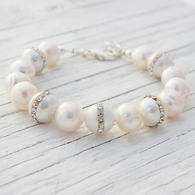 White freshwater pearl sterling silver bracelet