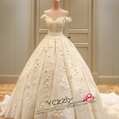 Luxury Dubai Ball Gown Puffy Long Lace Wedding Dresses 2017 Real Off-shoulder Flowers Crystal Bridal Gown Vestido De Noiva RW213