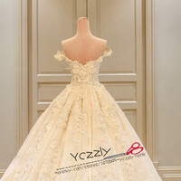 Luxury Dubai Ball Gown Puffy Long Lace Wedding Dresses 2017 Real Off-shoulder Flowers Crystal Bridal Gown Vestido De Noiva RW213 - Thumbnail 2