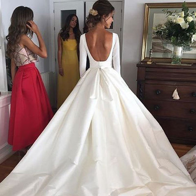 Elegant white backless wedding dress bridal gowns with long sleeves - Thumbnail 5