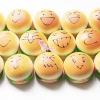 Medium Emoticon Hamburger Squishy (scented) - Thumbnail 4