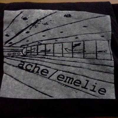 Ache/emelie t-shirt