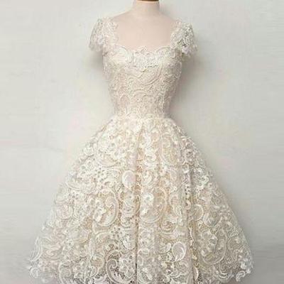 Vintage lace homecoming dresses for junior 