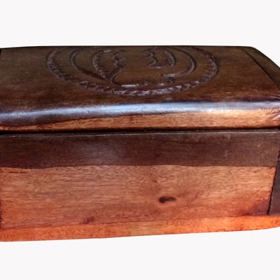 Vintage hand carved ghanaian traditional jewelry box pendant box necklace box