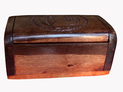 Vintage Hand carved Ghanaian Traditional Jewelry Box Pendant Box Necklace Box