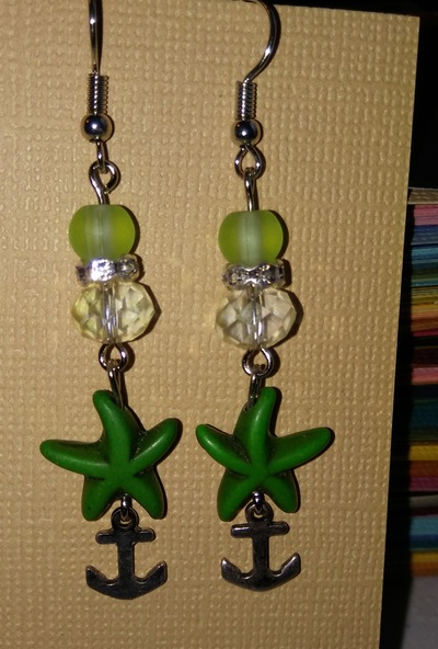Green Seastar Crystal Dangle Earrings