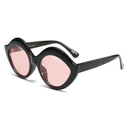 Duck lips shades