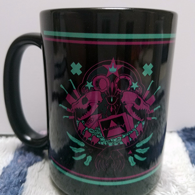Surreal mug (pink and green)