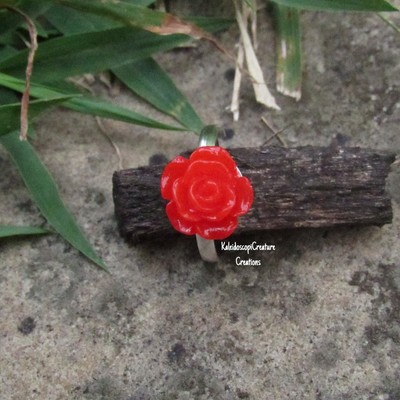 Adjustable large red rose ring