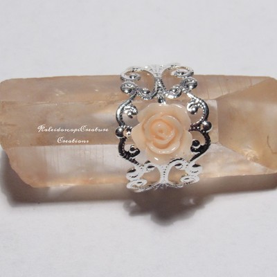 Fancy adjustable pale pink rose ring silver
