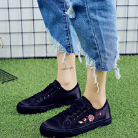 Lace Up Floral Embroidered Sneakers - Thumbnail 3