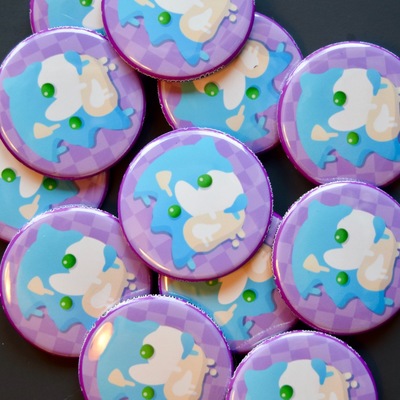 Melted sonic 1.5" pinback button