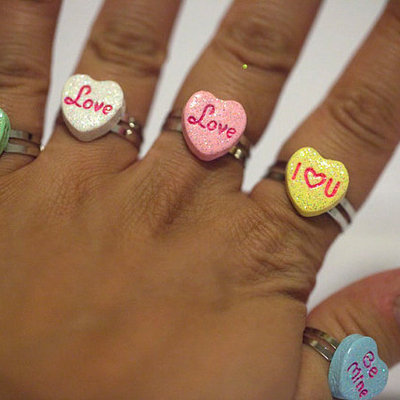 Kawaii cute valentines heart candy ring in 6 different designs - Thumbnail 2
