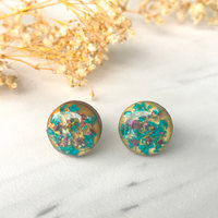Real Dried Flowers and Resin on Wood Stud Earrings in Blue Orange Mint White - Thumbnail 7