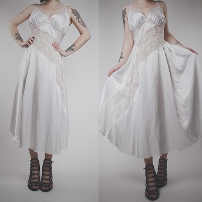 Claimed @aphasia.12 - vintage 80s white satin and lace bridal nightgown 