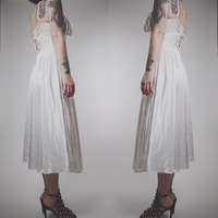 CLAIMED @aphasia.12 - Vintage 80s White Satin and Lace Bridal Nightgown  - Thumbnail 3