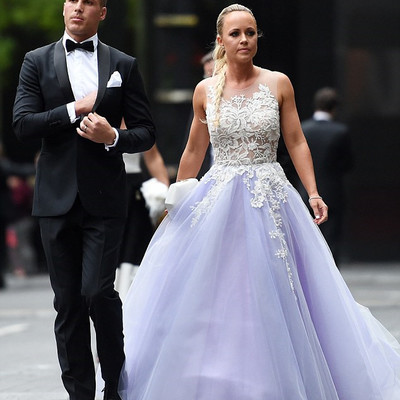 Evening dress long elegant purple o-neck ball gown long lace appliques evening dresses e328