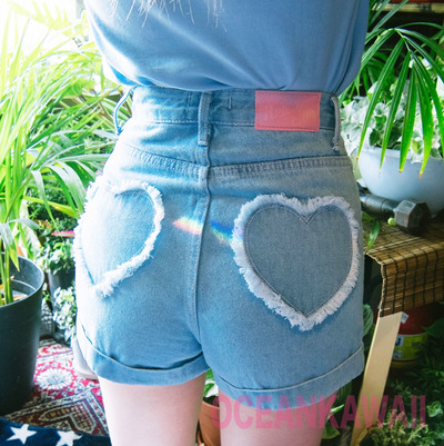 HEART ROLL HEM DENIM SHORTS