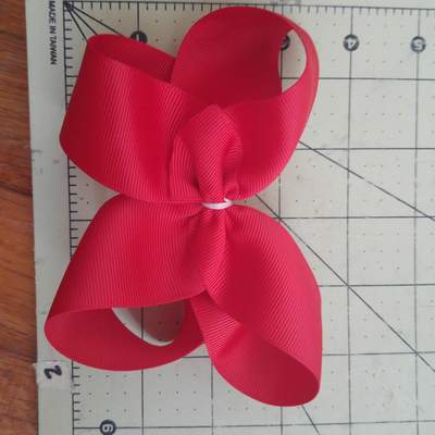 M boutique bow
