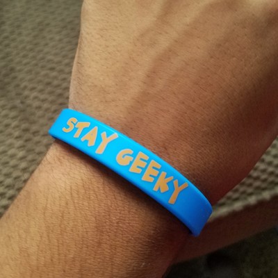 Stay geeky bracelet 4-pack