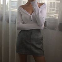 V-neck front buckle single-breasted solid color wild long-sleeved T-shirt - Thumbnail 3