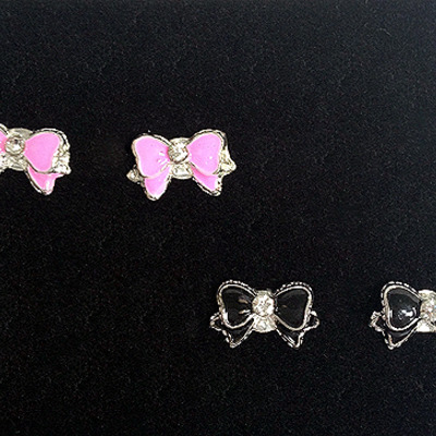 Metal bow studs