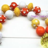  Candy Corn Inspired Chunky Bead Bubblegum Necklace, Girls Jewelry, Fall, Halloween Bubblegum Necklace - Thumbnail 1