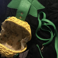 PINEAPPLE CLUTCH - Thumbnail 1