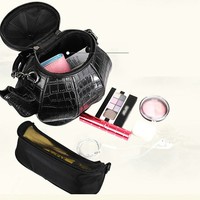 Teapot Shaped Handbag - Thumbnail 1