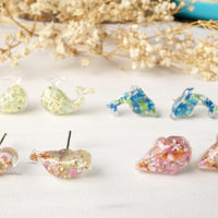 Real Dried Flowers and Resin Dolphin Stud Earrings in Greens and Blues - Thumbnail 2