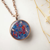 Real Dried Flowers in Resin Necklace, Thick Copper Circle in Blue Pink Red - Thumbnail 4