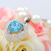 Rhinestone Crystal Round Heart Pendant Pearl Chain  Handmade Necklace Premium Gemstone Pendant Necklace for Women&Girls - Thumbnail 1