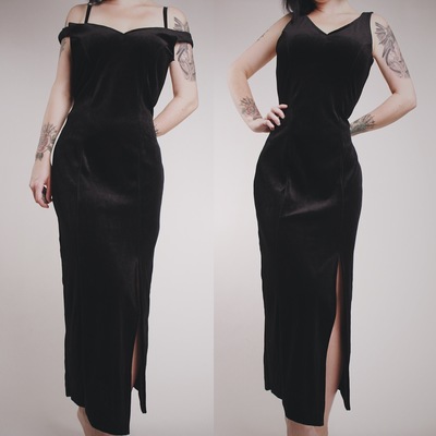 CLAIMED @creepvscvlar - Vintage 80s Black Velvet V-neck Gown 