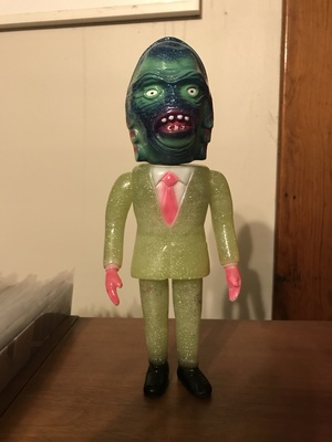 Creature Horror Business figure