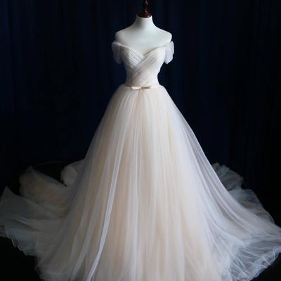 A-line wedding dress,wedding dresses,wedding dress,wedding gown,bridal gown