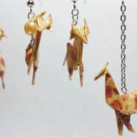 Origami Giraffe earrings: Natural - Thumbnail 1