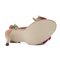 Pretty Red roses high-heeled shoes - Thumbnail 4