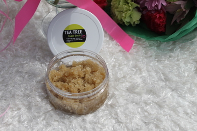 TEA TREE SUGAR SCRUB