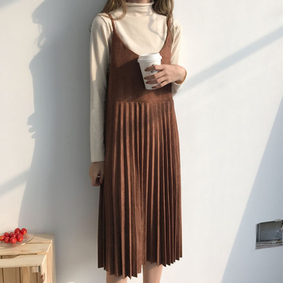 Pleated medium dress and turtleneck top