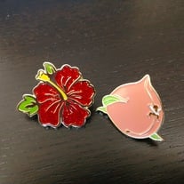 Weird Me ALOHA enamel pin!
